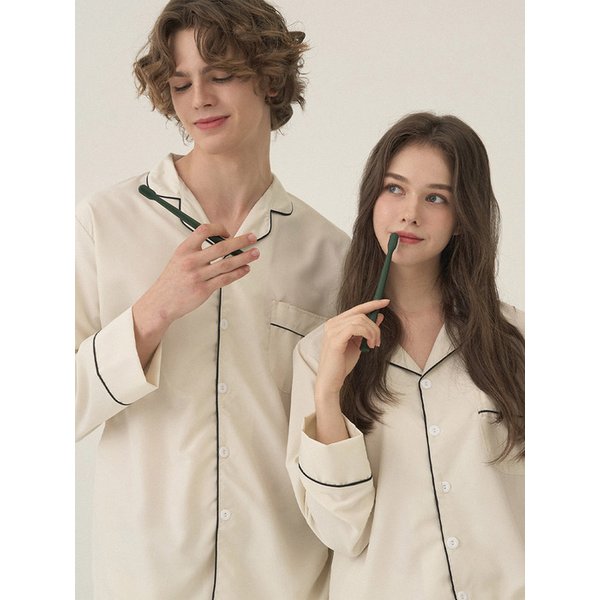 실크핏 에센셜 긴팔 커플 잠옷 세트