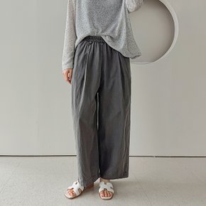 키엘 피그먼트 핀턱 와이드 배기 팬츠