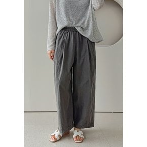 키엘 피그먼트 핀턱 와이드 배기 팬츠