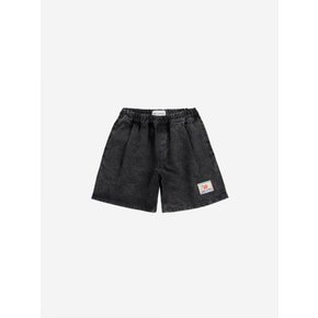 [공식스토어] 25SS  스마일링 블랙 데님 버뮤다 쇼츠 B125AC058