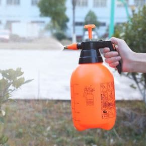 베란다텃밭 원터치 펌핑 자동 분무기 원예 압축분무기 2L 오렌지