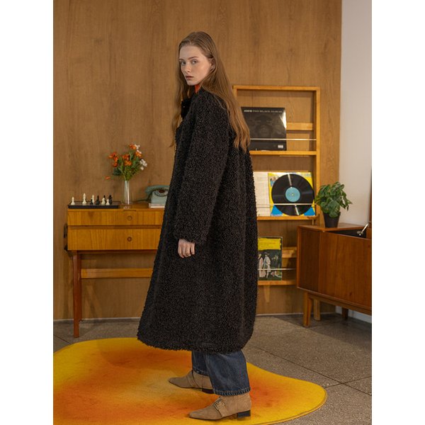 DD_Black warm fleece coat