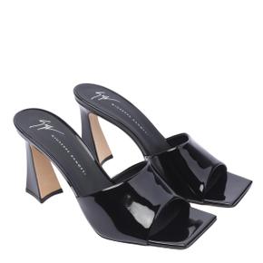 Sandals E300053004 Black