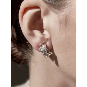 WHITE ORBIT EARRING 화이트 올빗 귀걸이