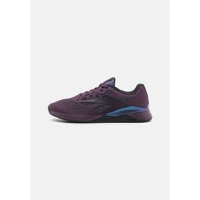 5138341 Reebok NANO - Training shoe midnight/plum/black