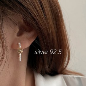 silver 92.5  한줄 로즈 펄 귀걸이_P301468047