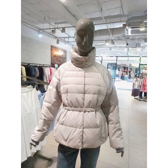시슬리 [파주점] 하이넥 누빔 벨티드 하프 구스패딩 SAPDE2361