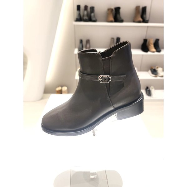 [부산점] 여성 미들굽 앵글부츠(FRB507KS22)