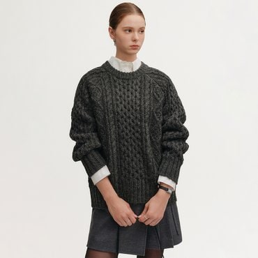 룩캐스트 제이드 울 케이블 스웨터_차콜 / JADE WOOL CABLE SWEATER_CHARCOAL