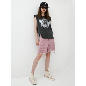 monster short pants
