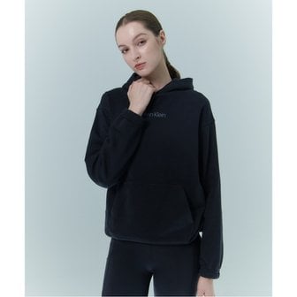 Calvin Klein Jeans [파주점] [캘빈클라인진]CK진여성 블랙 릴랙스핏 에센셜 스웻 후디(4WS3W300-001)