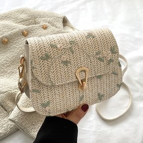 로아밀집자수크로스백 bagm00064