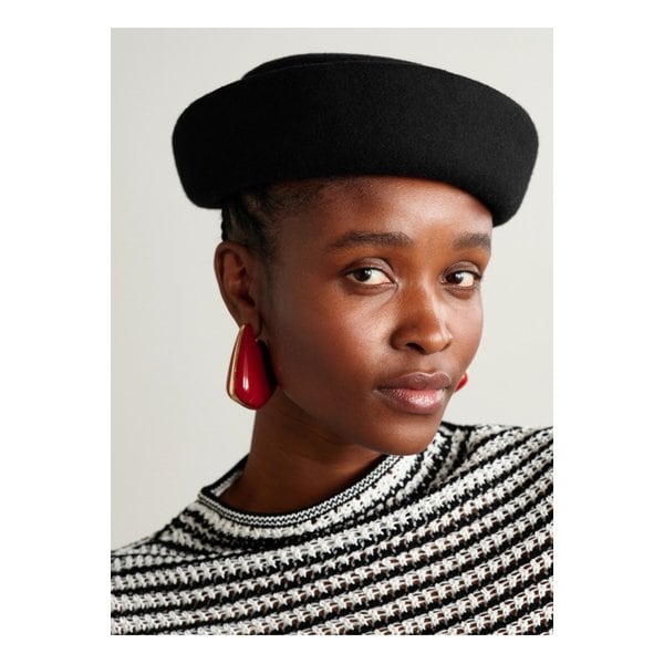 지지 버리스 로라 울 펠트 필박스 햇 1647597342175994