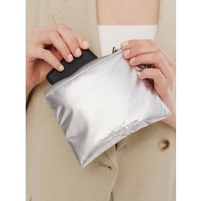 쿠션 패디드 파우치 S_실버 HL0P65035SVXXX