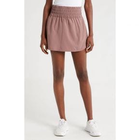 4576250 Nike Ultrahigh Waist Skorts