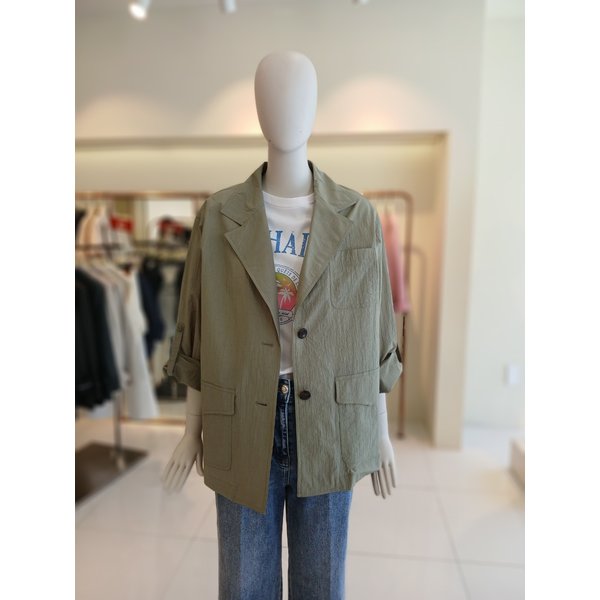 [여주점] 씨씨콜렉트 루즈핏소매롤업자켓  E262msf136