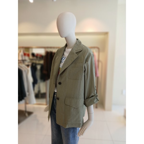 [여주점] 씨씨콜렉트 루즈핏소매롤업자켓  E262msf136