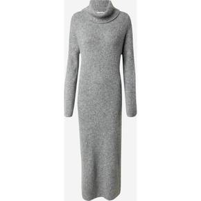 5412979 Abercrombie  Fitch Knitted dress