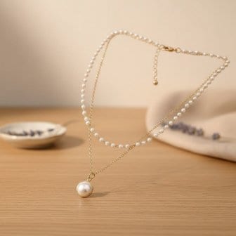  [옷자락] 여성 사계절 데일리 포인트 진주 레이어 목걸이