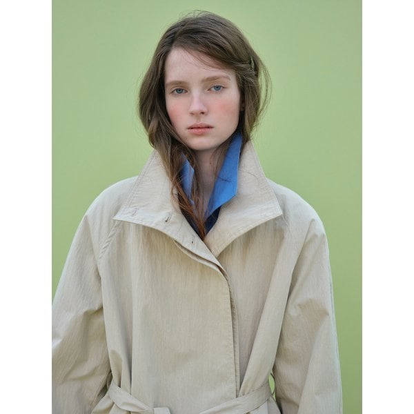 [리퍼브] 하이넥 하프 트렌치 BEIGE