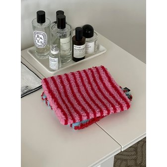 아우어스숍 Fleece Stripe Square Pouch (Pink)