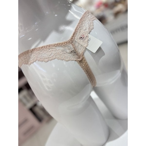 [여주점] 와코루 화려한 플로럴 자수 레이스 T 끈 티 팬티 [WPT2050T] SK