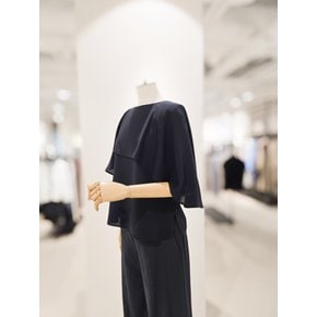 [파주점] [더아이잗컬렉션]케이프 라운드넥 블라우스 CR5A0BL721