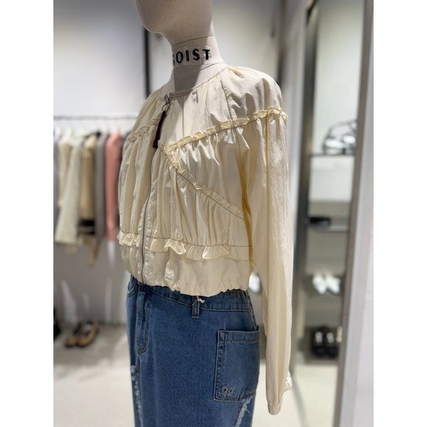 [여주점] 셔링 포인트 밑단 스프링 점퍼 ER2WZ560