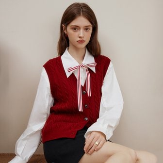 웬스데이딜라잇 WD_Red cable knit vest