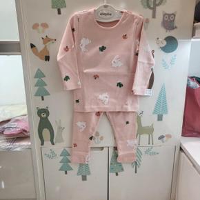 앖소바 CB01 블러쉬 슬림내의  AZD10390
