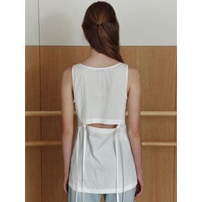 pleat back opened blouse (white)