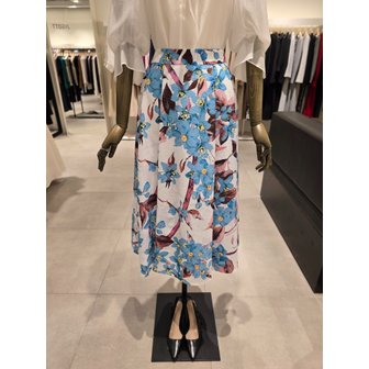 지고트 [파주점] 투턱 백 밴딩 플레어 스커트 JS4B0SK341