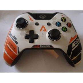 독일 마이크로소프트 엑스박스 컨트롤러 무선 Microsoft Limited Edition Titanfall Wireless Co