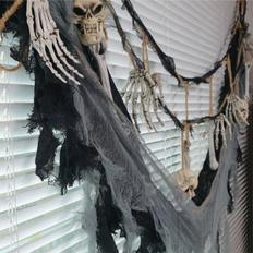 제이큐 할로윈 스켈레톤가랜드