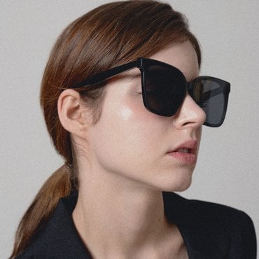 리끌로우 PITY SUNGLASS BLACK
