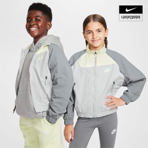 나이키 키즈 나이키 스포츠웨어 앰플러파이 주니어 우븐 풀 지퍼 재킷 NIKE FN9134-077