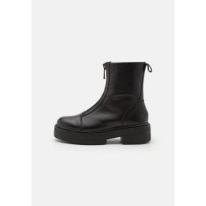 4013146 Geox SPHERICA - Platform ankle boots black