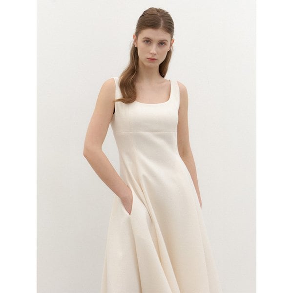 CALLA Sleeveless Flare Set-up Dress / Ivory(2Color)