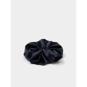 Silk Scrunchie (M) - Navy