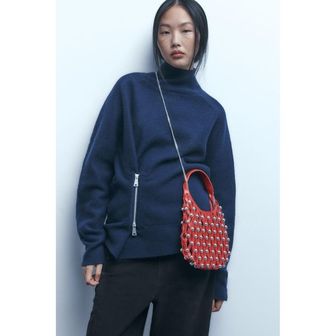 자라 우먼 ZARA 자라 미니 버킷 백 스터드 7850952