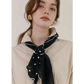 배색 라인 진주 스퀘어 스카프
