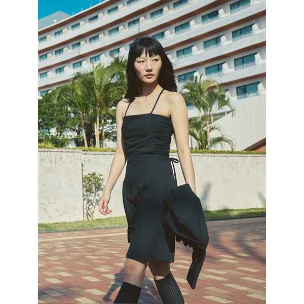 BACKLESS STRAP DRESS (BLACK)