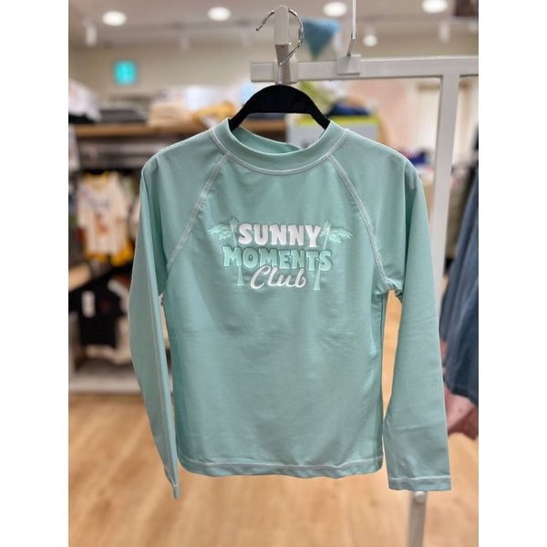 확대된 대표 .