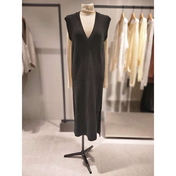 [여주점] 딥 브이넥 니트 원피스(1276MV00T)