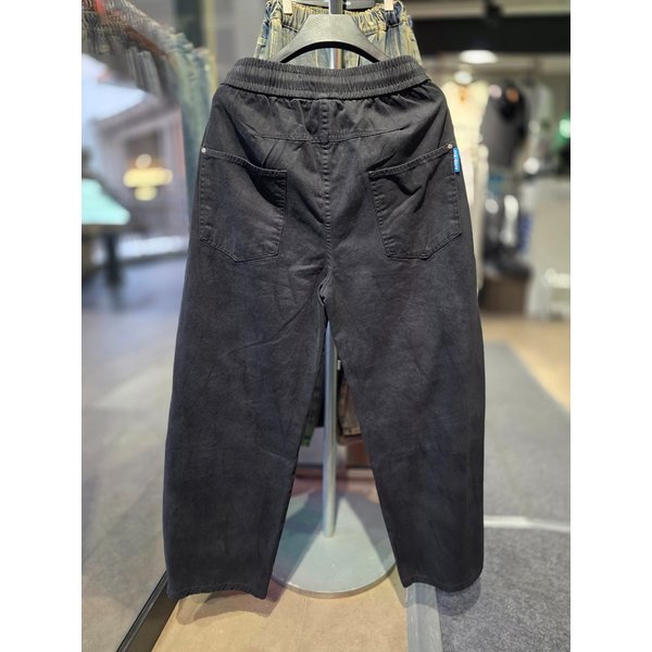 [시흥점] 26`워싱리벳 세미핏 코튼팬츠(블랙)/JHZZ80110BK
