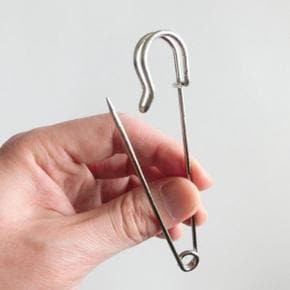 침대 이불 고정핀 5cm 중형 옷핀 스카프핀 옷고정