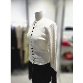 [여주점] 배색 포인트 단추 니트 가디건 ER4BX018