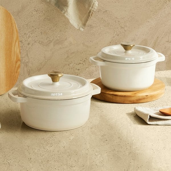 [8% 카드할인] 크림 무쇠 주물냄비 22cm