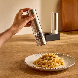  메이트 전동 소금후추 그라인더 1P (받침 포함)