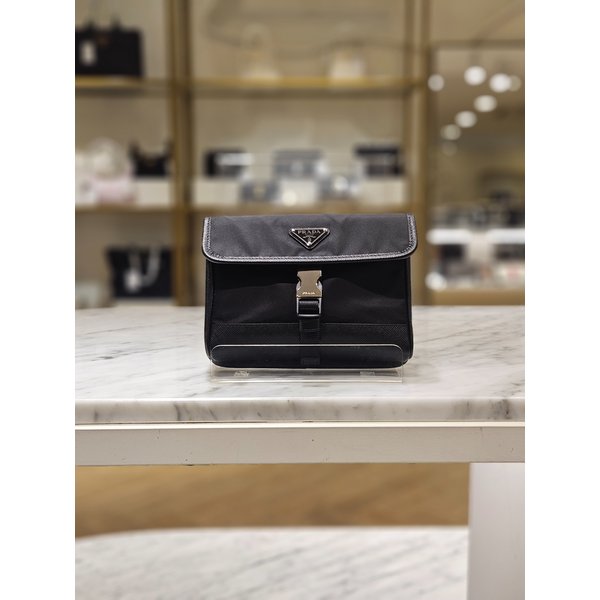 [시흥점] [프라다] 공용 리나일론 삼각로고 미니 크로스백 2ZH108-2DMH-F0002